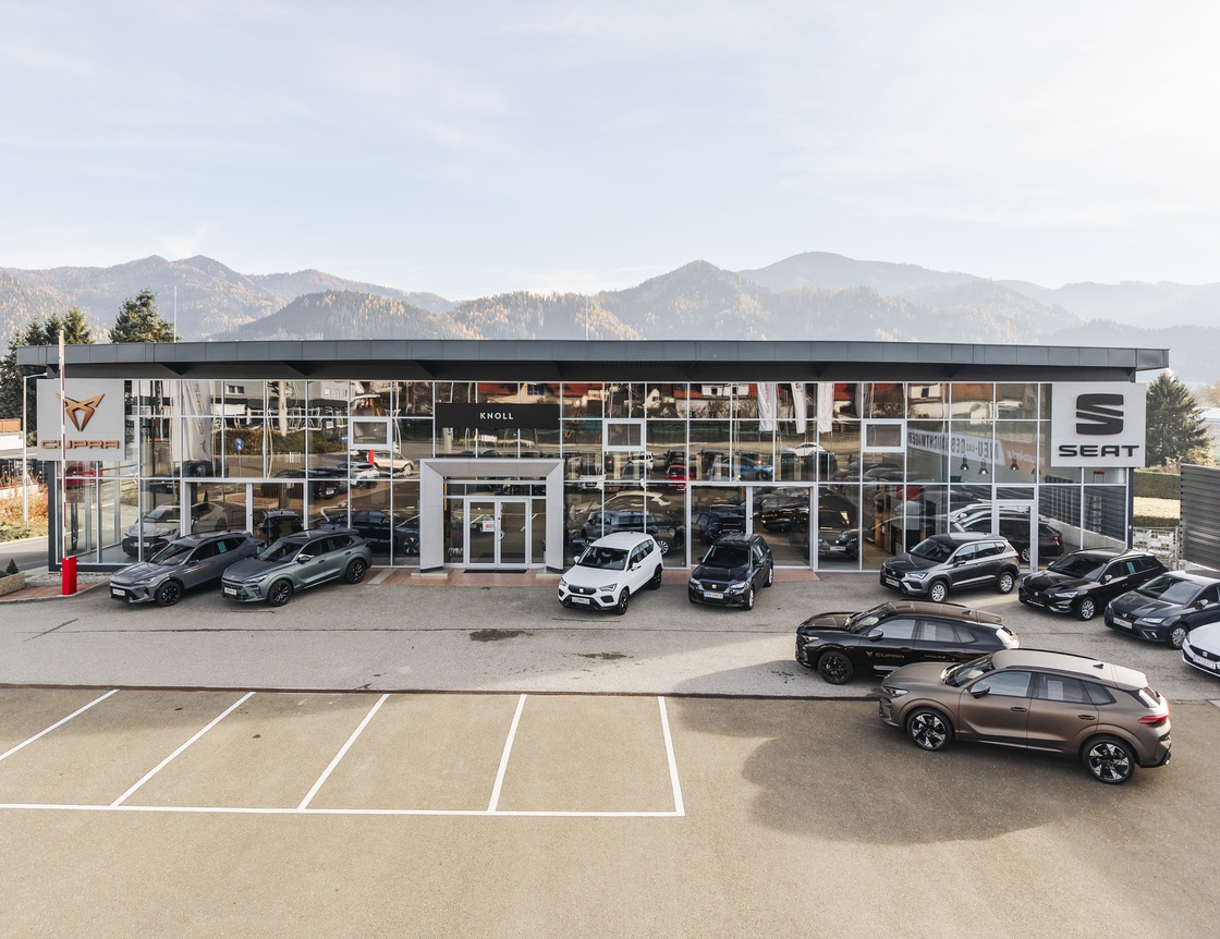 Autohaus Knoll_neuer Look_300dpi_2025 (C) nicoleseiser-at-36.jpg