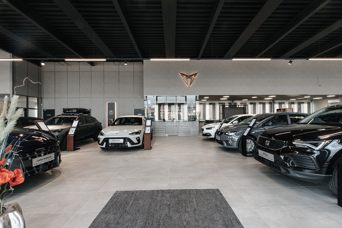 Autohaus Knoll_neuer Look_WEB_2025 (C) nicoleseiser-at-166.jpg